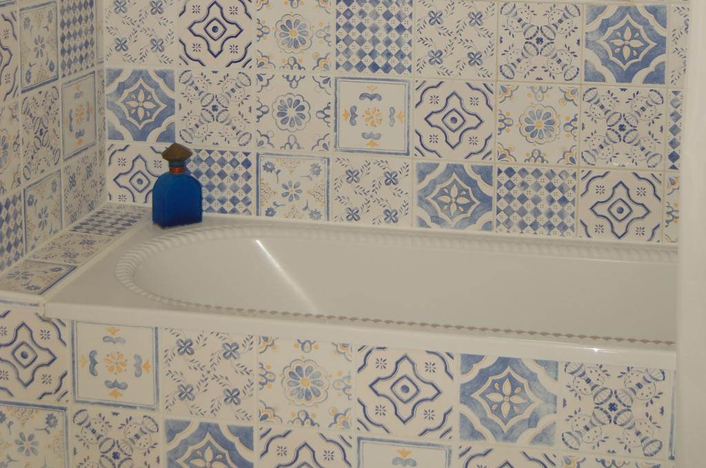 La Grange Dimiere, Pres De Tours Bed & Breakfast Saint-Genouph Ruang foto